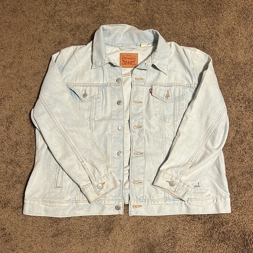 Levi Light Wash Denim Jacket